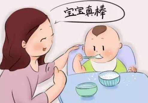 请停止“中国式喂饭”，对娃没好处，“1期3招”让宝宝独立吃饭
