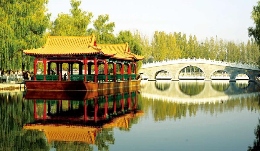 \"京郊第一村\"资产120亿！家家住别墅，被