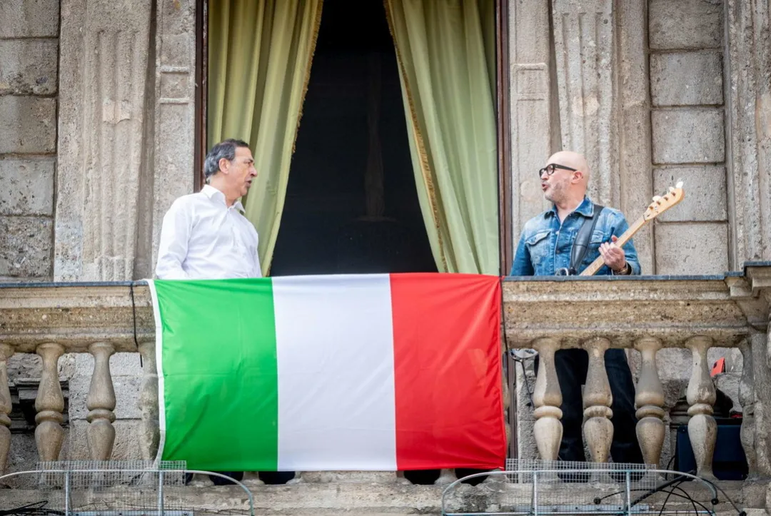 意大利解放日全国共唱《Bella Ciao》，米兰市长今