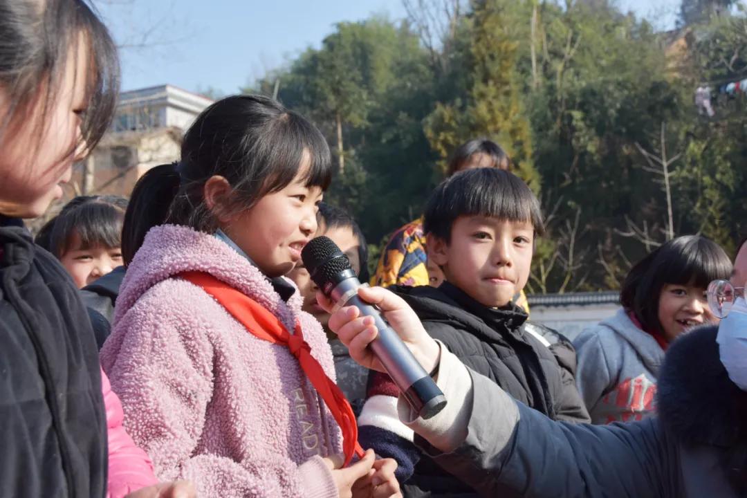 宣威检察官寒假前的叮嘱：一起学习法律吧！