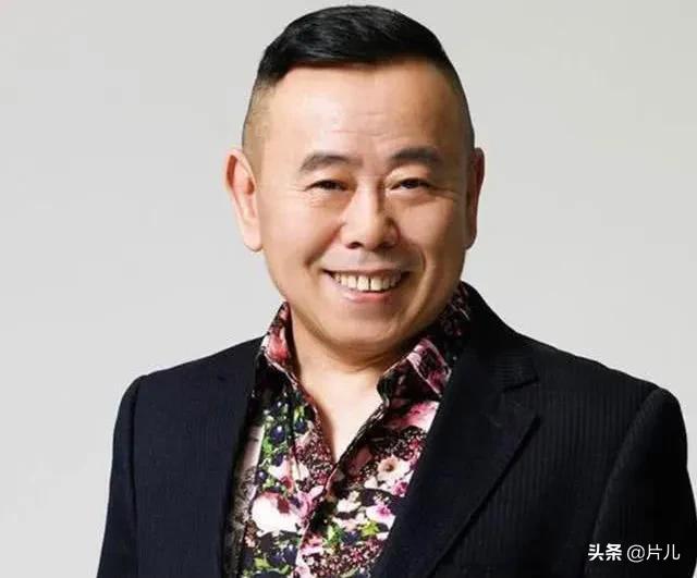潘长江捐款100万元后，嘎子谢孟伟主动晒捐款单，反遭网友质疑