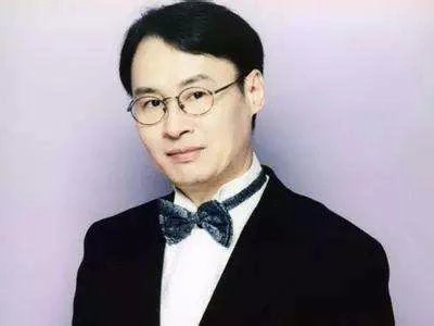 在综艺上如鱼得水的黄磊，被网友吐槽情商低，