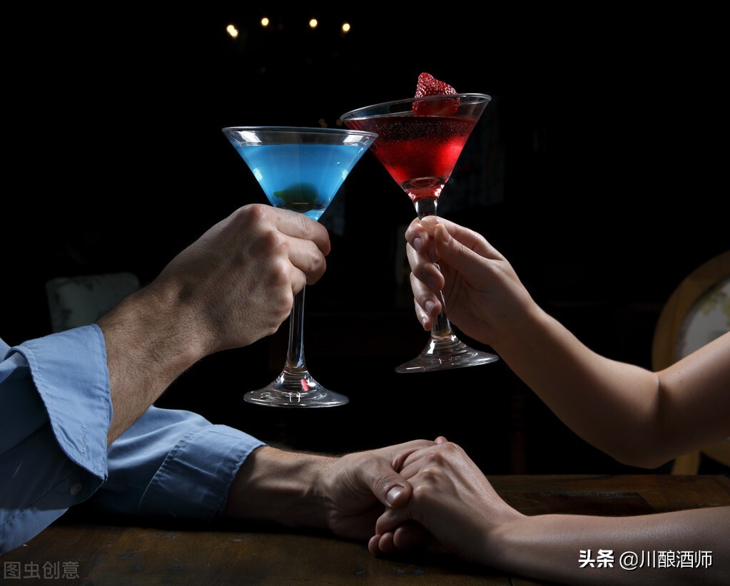 喝酒不僅要懂酒，還要懂禮儀，牢記酒桌10大禮儀，做有涵養(yǎng)的人