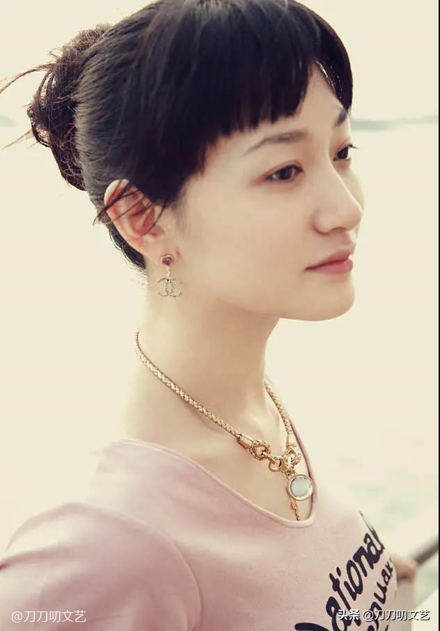 与温碧霞王丽坤同走红毯，李小冉“秒杀”，谁