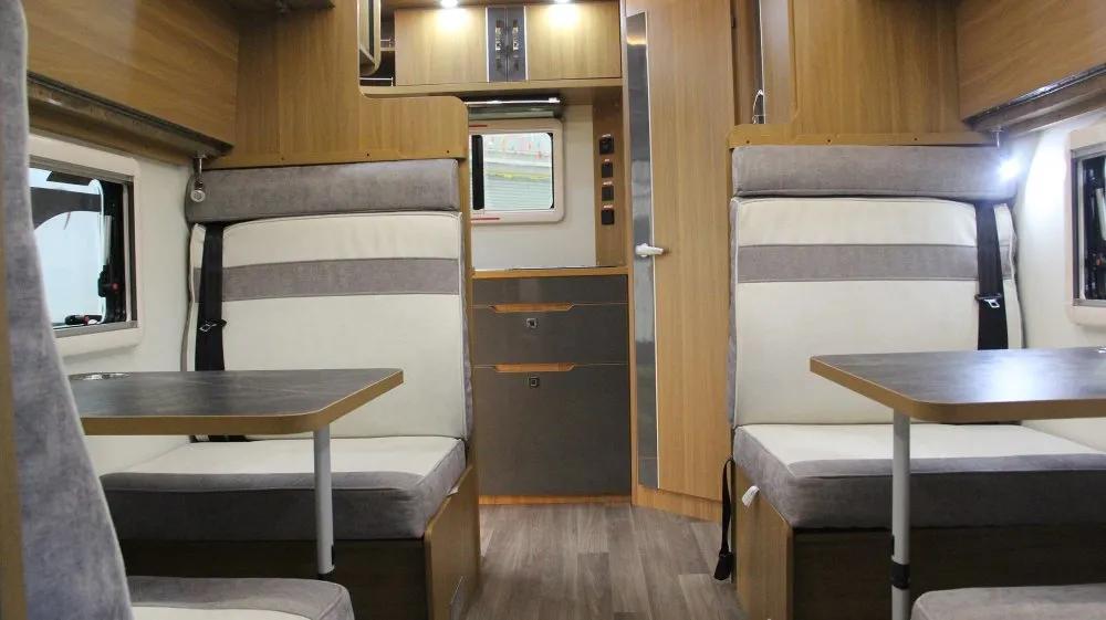 隆翠房车凯歌C610旅行版 新颖布局 专为多人旅行打造