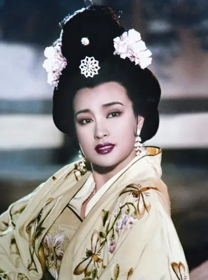 武则天墓前有61个无头石人，千百年来无人破解，