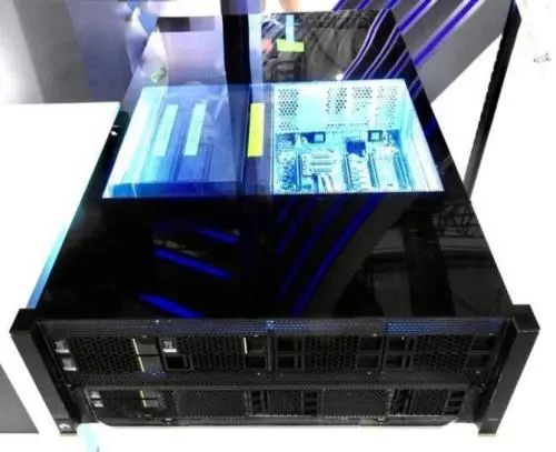 国内品牌成为市场主导者，AI服务器国产替代进程