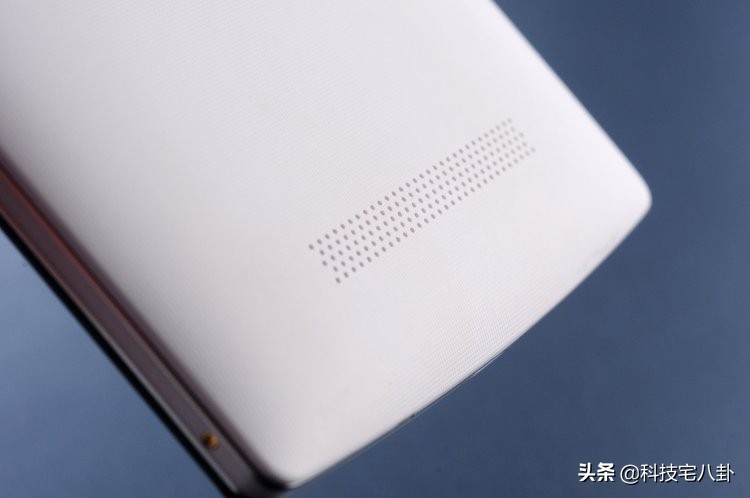 自拍手机中的名媛：OPPO Find 7 什么方式的自拍都好看