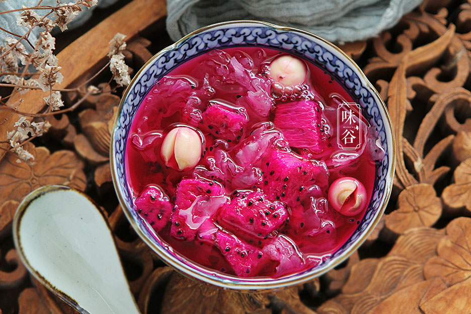 入伏，这碱性水果要多吃，清凉解暑营养高，现在正当季，别不懂吃