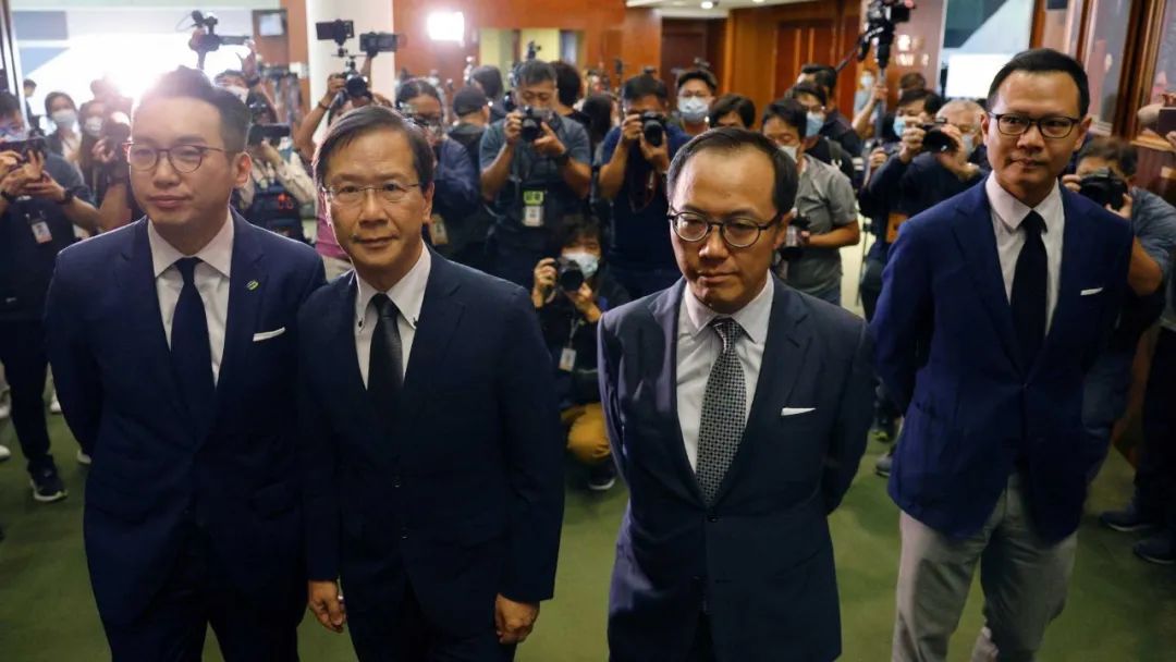 DQ郑松泰的政治含意，堵住漏洞，建立对香港立法会议员的审查机制