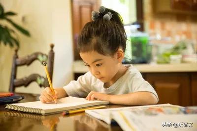 寫作業“磨蹭”聰明頭腦聰明“二八孩子教材”孩子主動寫作業