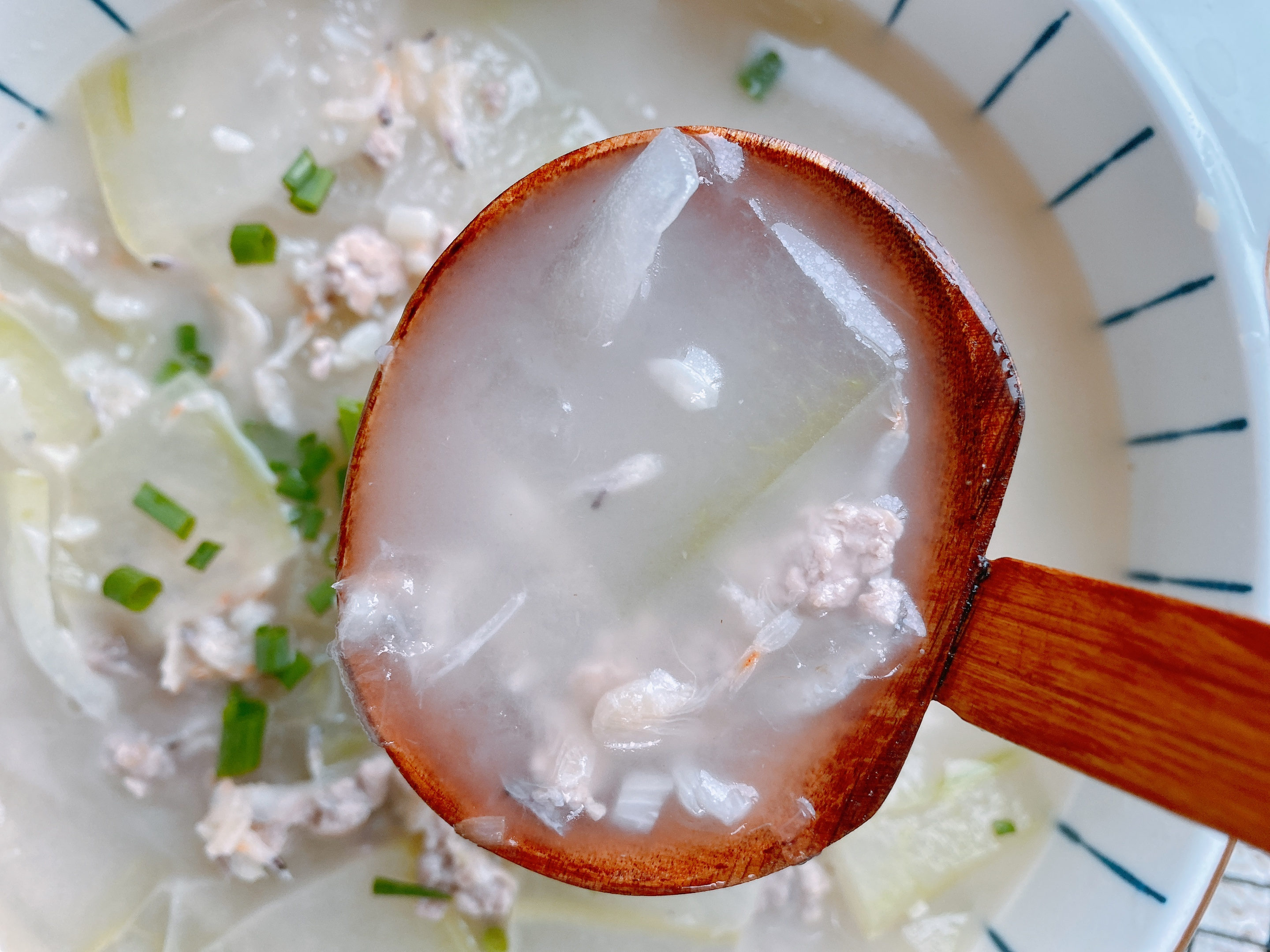天熱了要多喝這湯，10分鐘出鍋，降火消暑營養好，味道鮮美不油膩