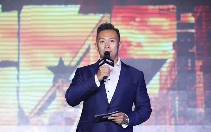 辞去铁饭碗成育儿专家的“央视名嘴”，如何做