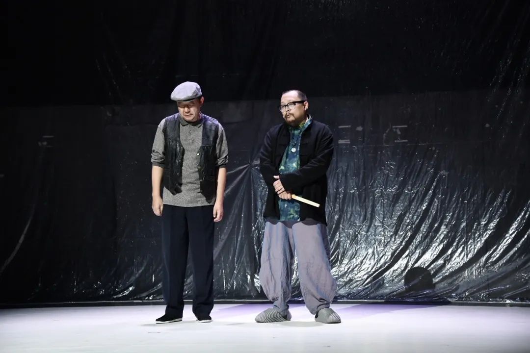 刘震云新书《一日三秋》,用硬核的笑话讲朴素的人生