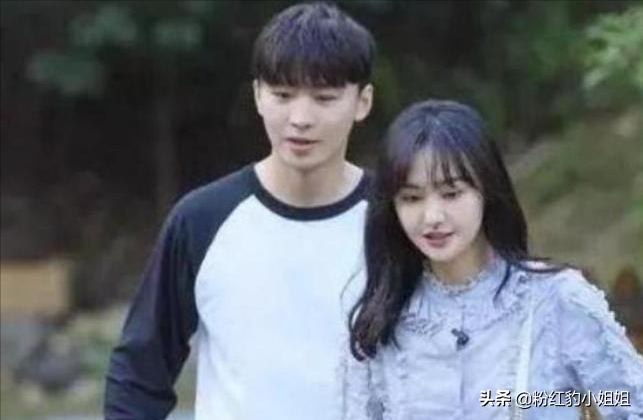 鄭爽更換頭像畫風(fēng)陰森壓抑，細(xì)節(jié)看出問(wèn)題，網(wǎng)友：張恒適可而止