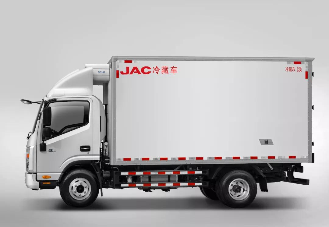 TaӮ