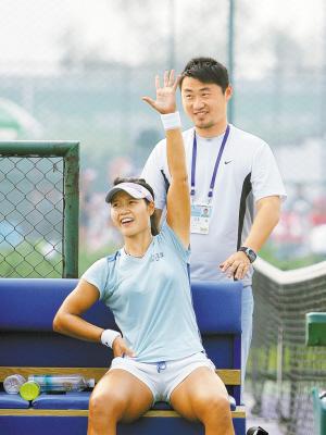 改国籍？李娜明明正专注当家庭主妇，为弥补姜山、儿女双全太幸福