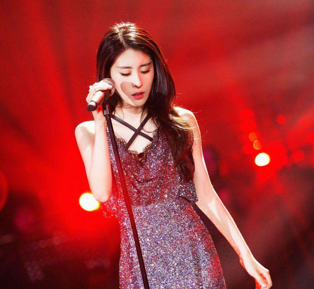 不知情|张碧晨称在华晨宇不知情情况下生女 从隐瞒到公开至少有这两点原因