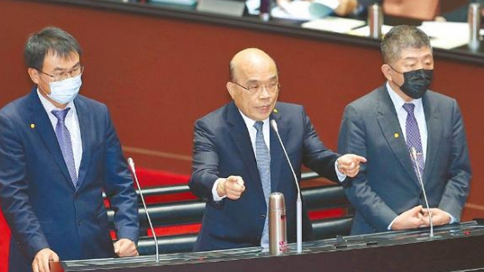 被民進黨高官怒罵蟑螂後，�立委�回應：他道歉了，我不在意