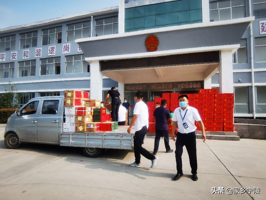 助力抗疫！禾丰集团开封分公司与宁陵聚民养殖为逻岗镇赠送慰问品