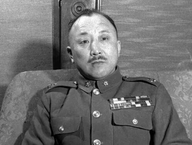林彪策马奔驰被友军误伤，几天后醒来苦笑：没