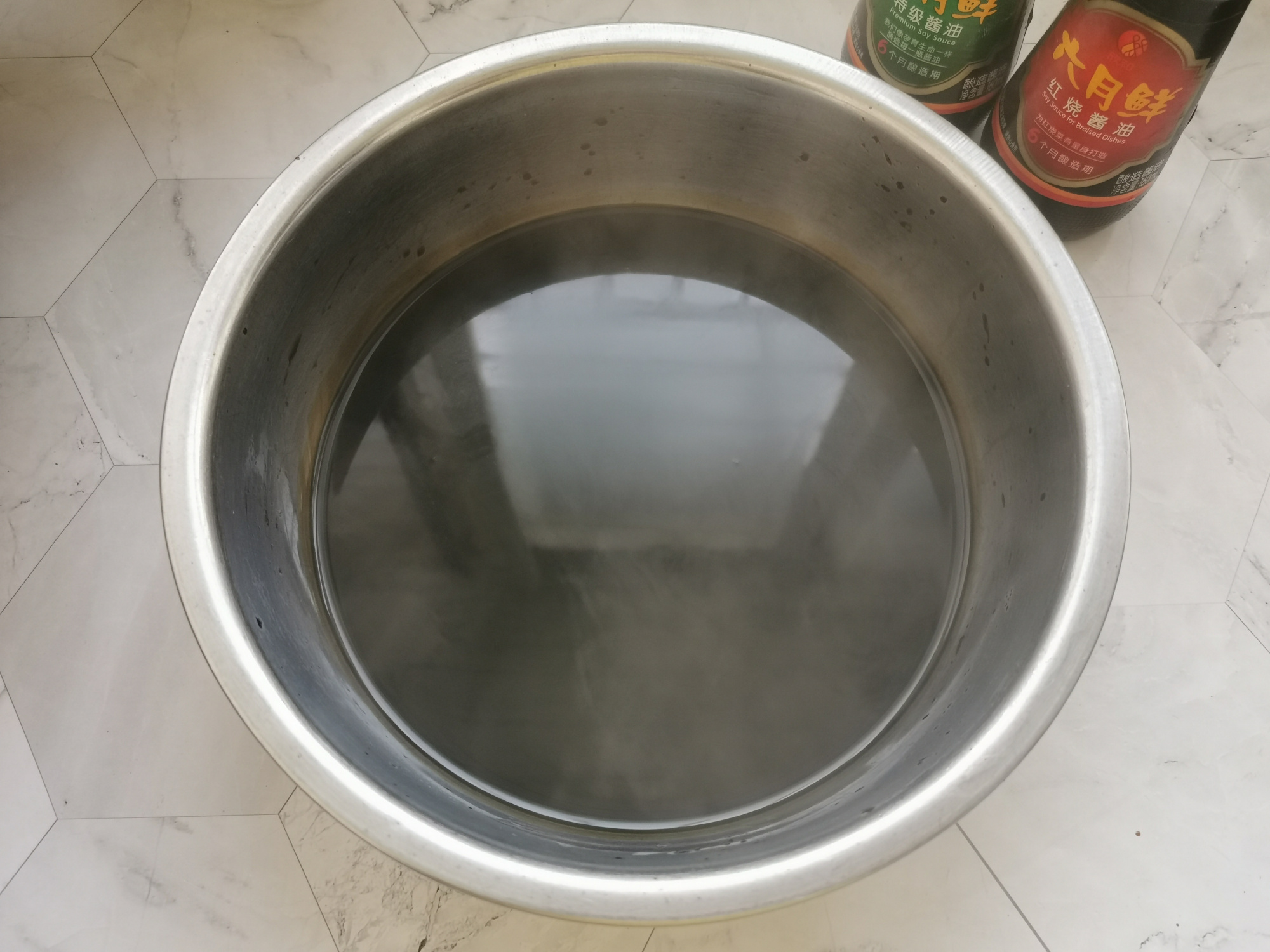 比臘肉好吃的醬油肉，簡單兩步就完成，無需煙熏，晶瑩剔透不油膩