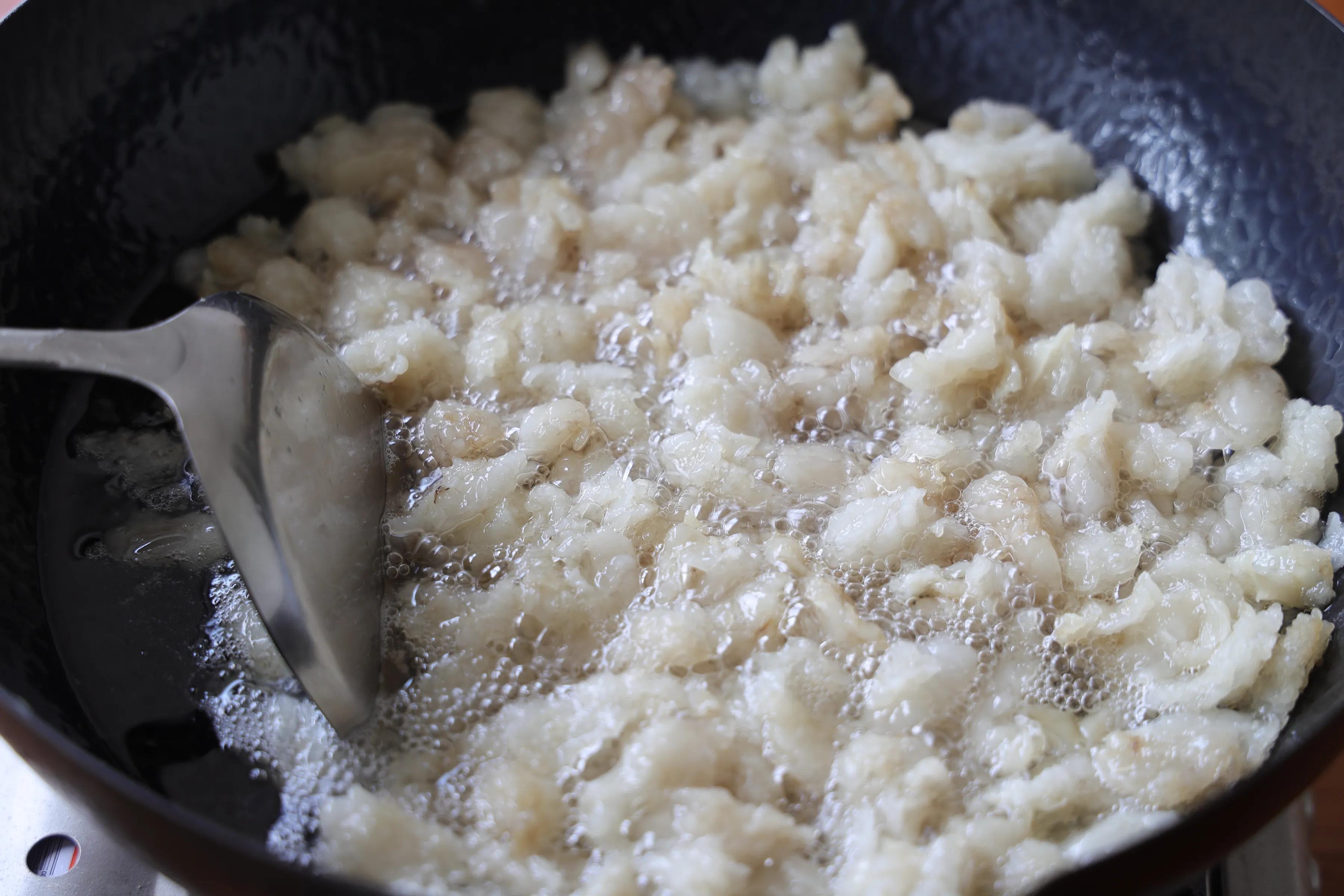 记住这几步，熬出来的猪油又白又香，没有异味儿，炒菜烘焙离不了
