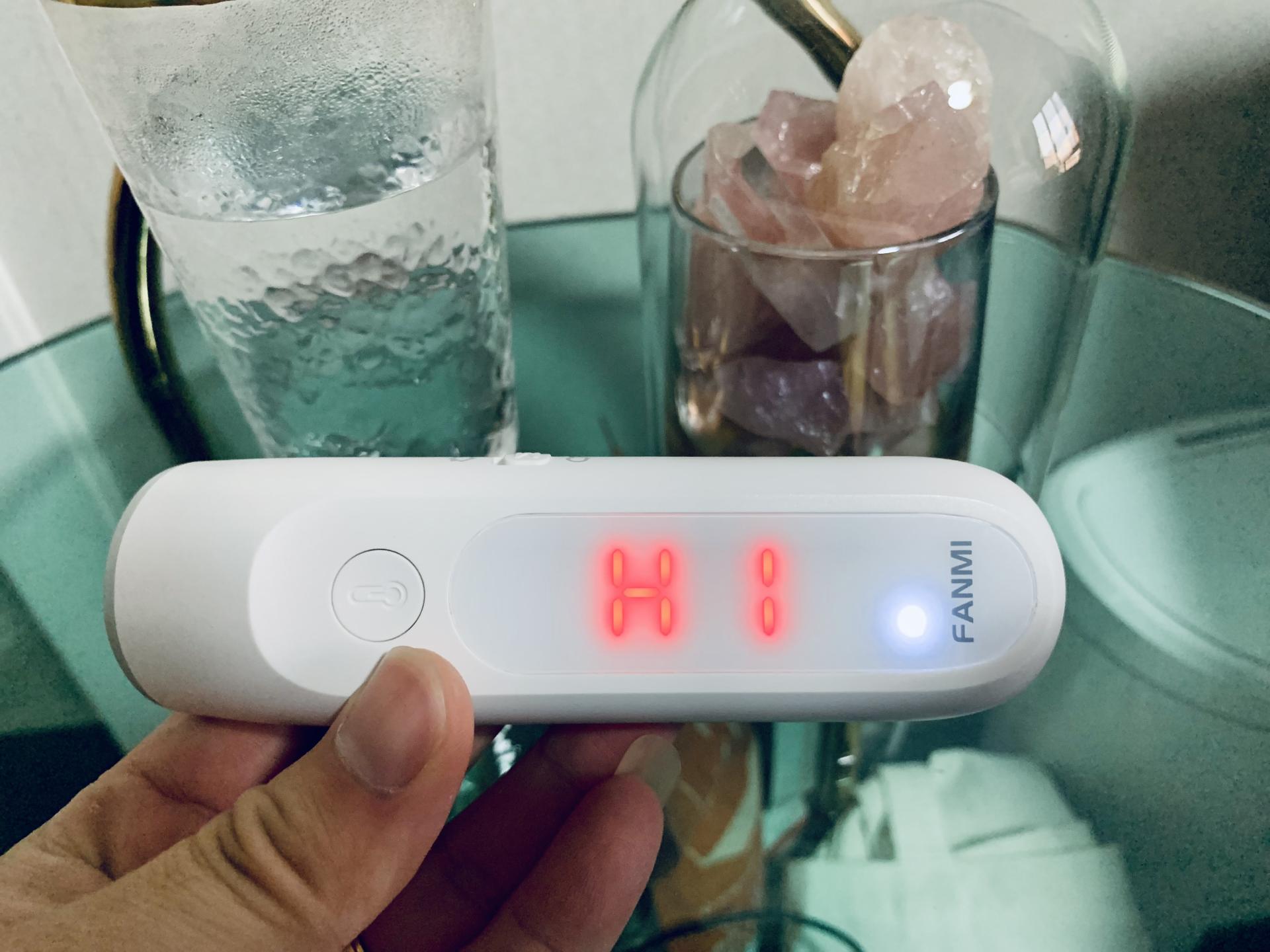 体温物温多模测取高颜值便捷卫生的凡米双用额温枪体验