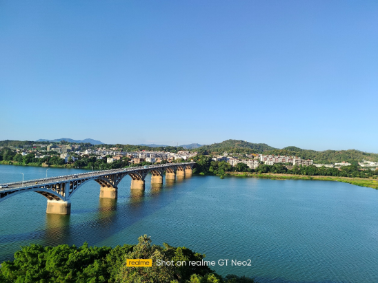 realme真我GT Neo2评测：两幅“面孔”双重体验，扛起质价比大旗