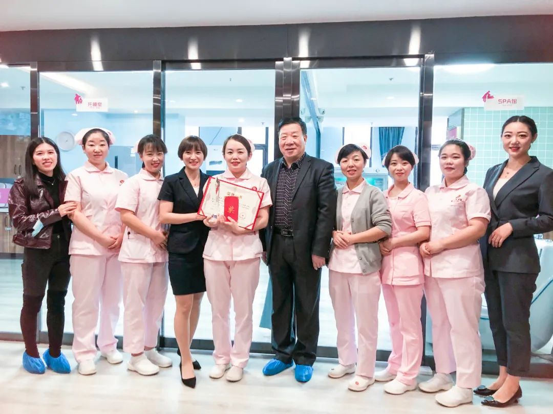 祝贺金月汇员工荣获“西安市技术标兵”、“优秀育婴员”称号