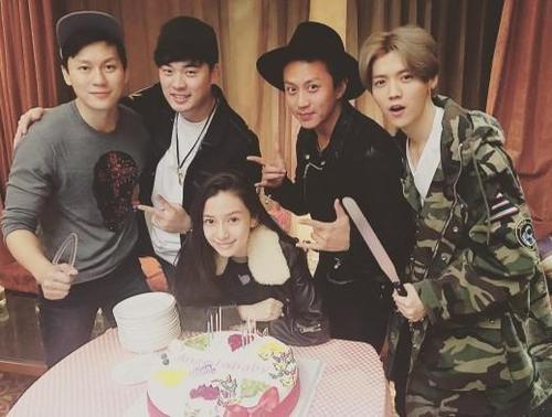 " the congress that spit groove " giant prompt implement exposure, clew has even expression, does star act? 