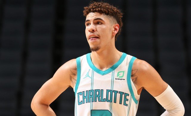 三球首秀狂搶10籃板！投籃5中0太鐵，但傳球卻太美，美媒：他讓我想起MCW！（影）-黑特籃球-NBA新聞影音圖片分享社區