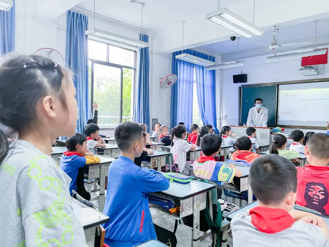 成都市双流区永安小学——我们的目标是：没有蛀牙