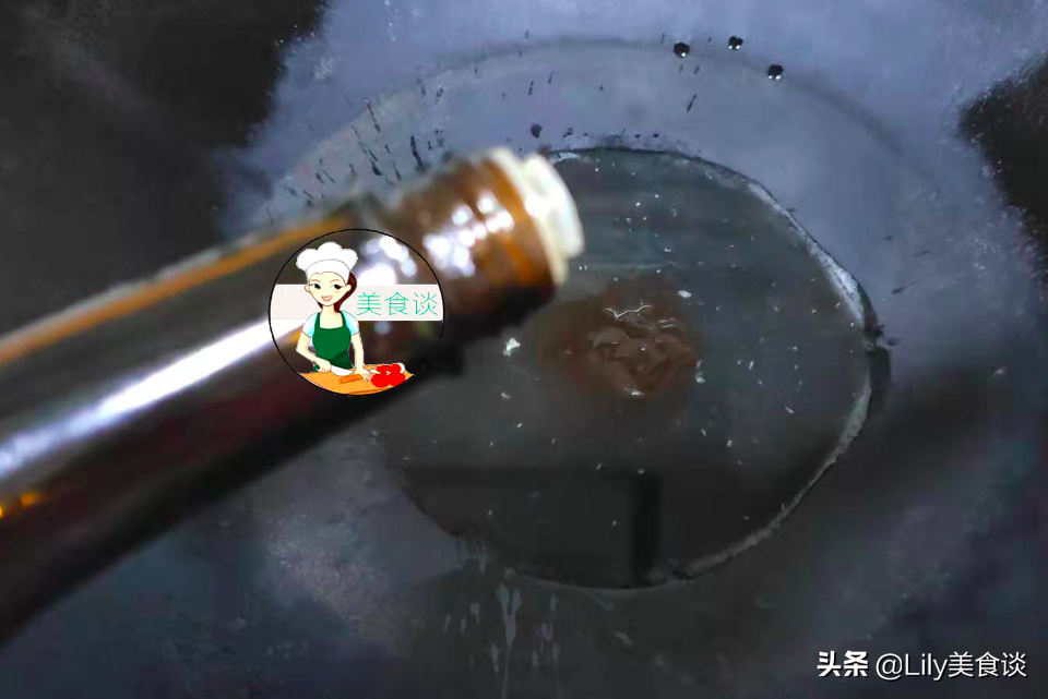 明日白露，这蒸菜别忘了吃，白露吃它正当季，简单一蒸，鲜美营养