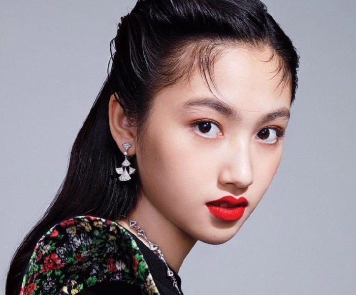 任達華女兒“發育過猛”，15歲身高180，逆天長腿不輸超模們