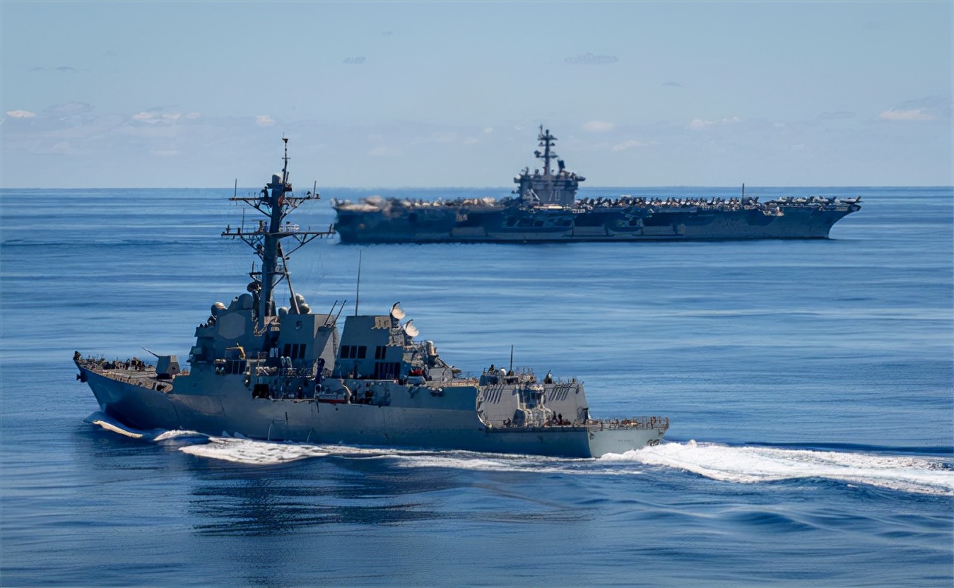 ������ĸս��Ⱥ������û����ƣ��з����һ�ţ�ֱ�ӹ�����������