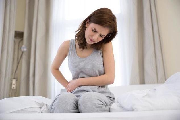 经期前不能“同房”?妇科主任:若不重视,可能会带来3种风险