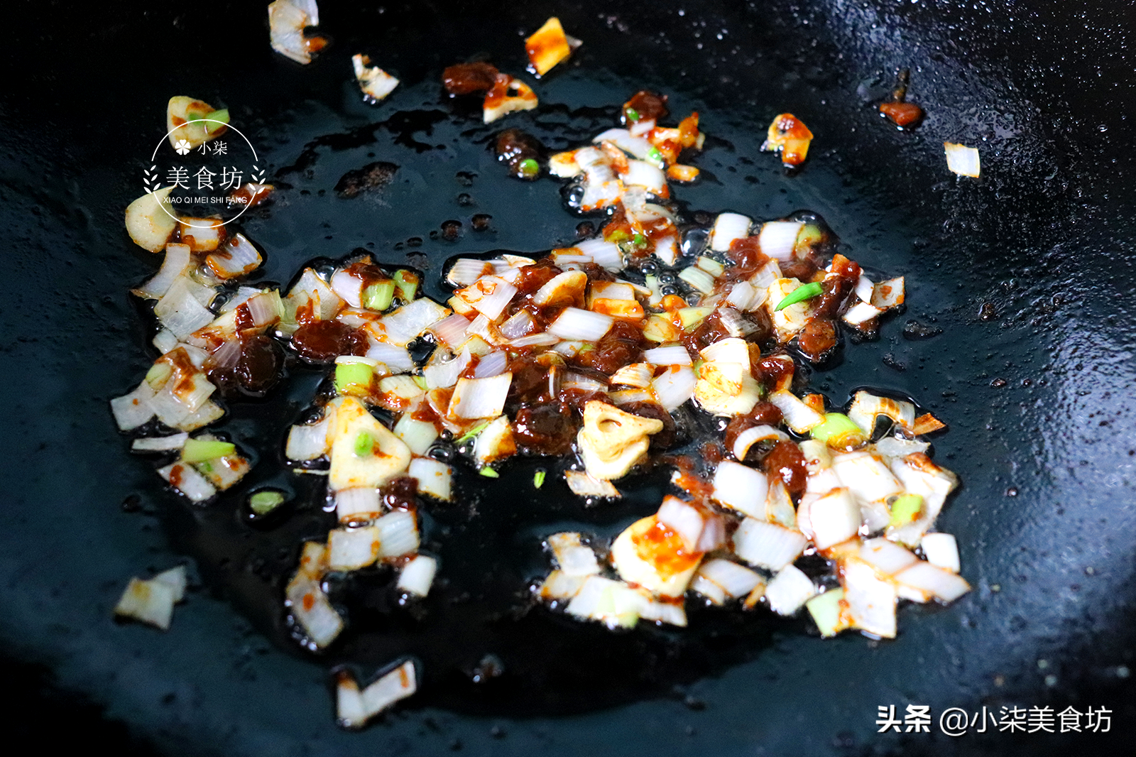 图片[6]-豆腐这样做 一次2斤不够吃 鲜香入味 出锅连汤汁都不剩 解馋-起舞食谱网
