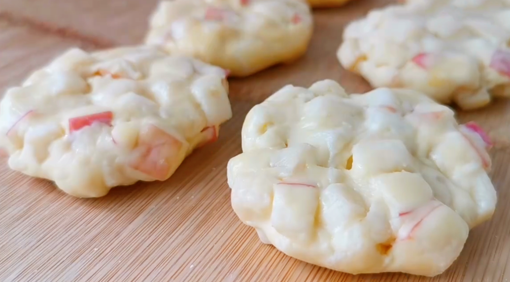 蘋果加2個雞蛋這樣做太香了，不油炸，一次做10個，出鍋就光盤