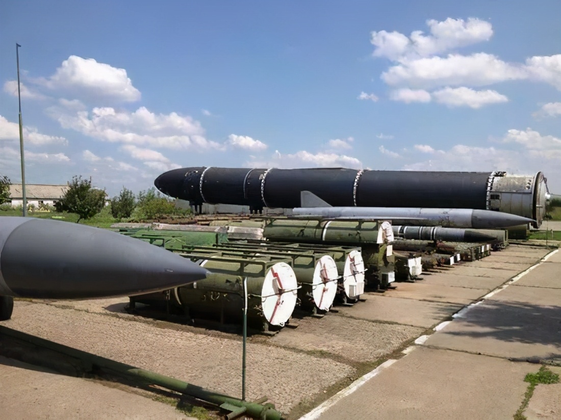 哈萨克斯坦：苏联解体后第三个拥核大国，为何