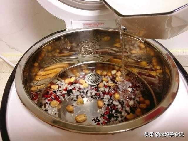 图片[7]-红豆黑米花生粥做法步骤图 家人喝了脾胃好比小米粥还养人！-起舞食谱网