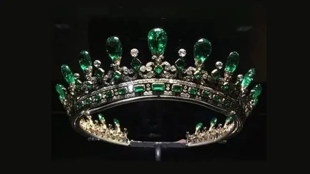 维多利亚女王的男人：一个优秀的珠宝设计师和宠妻狂魔