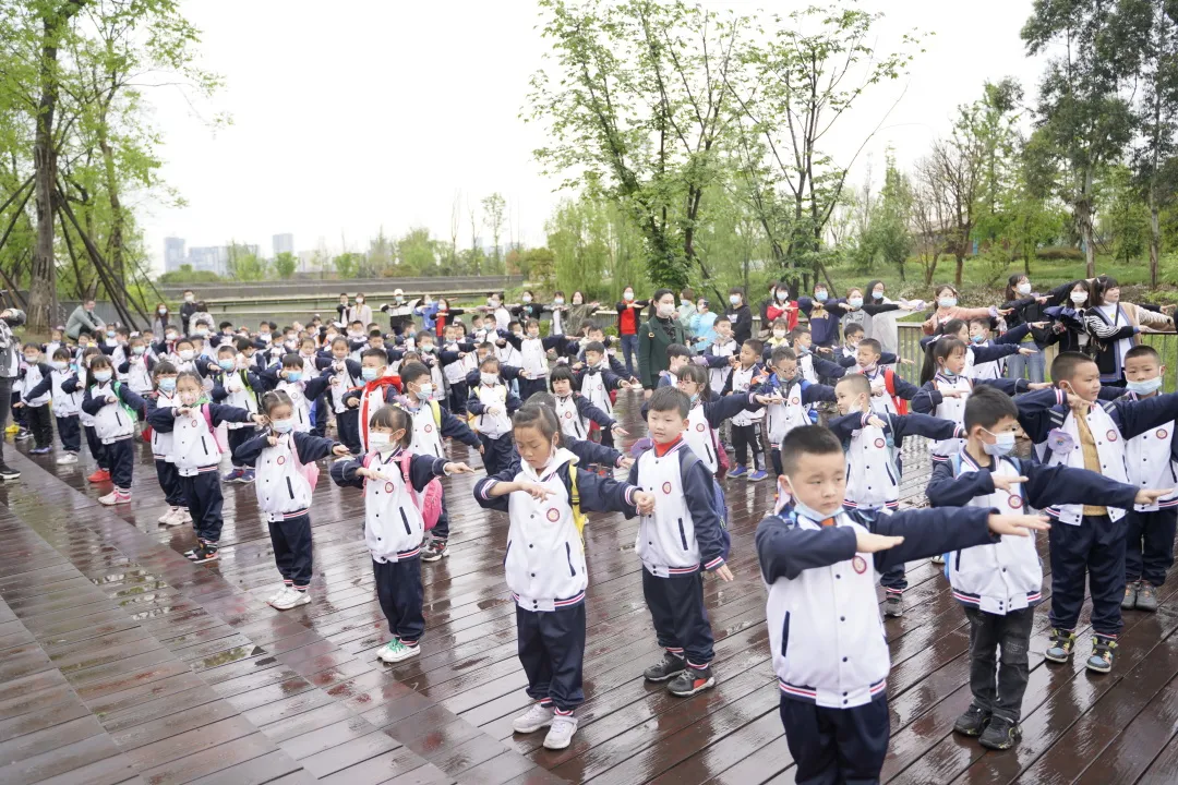 成都高新区朝阳小学清明节气主题活动日