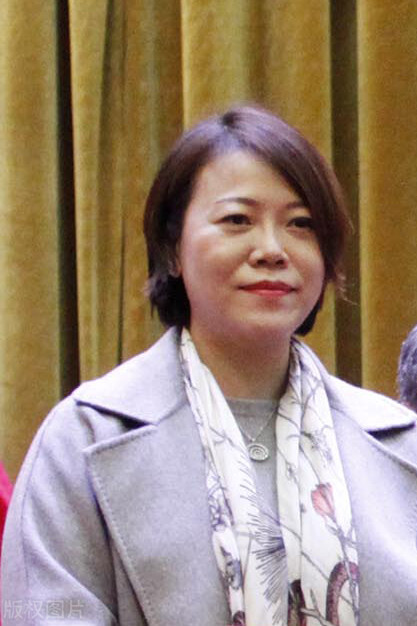 双汇上演父子之争，这3个富豪早已将财富传给了儿女，还出了首富