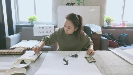 “慰问白庙子敬老院迎春公益笔会”在呼和浩特举办