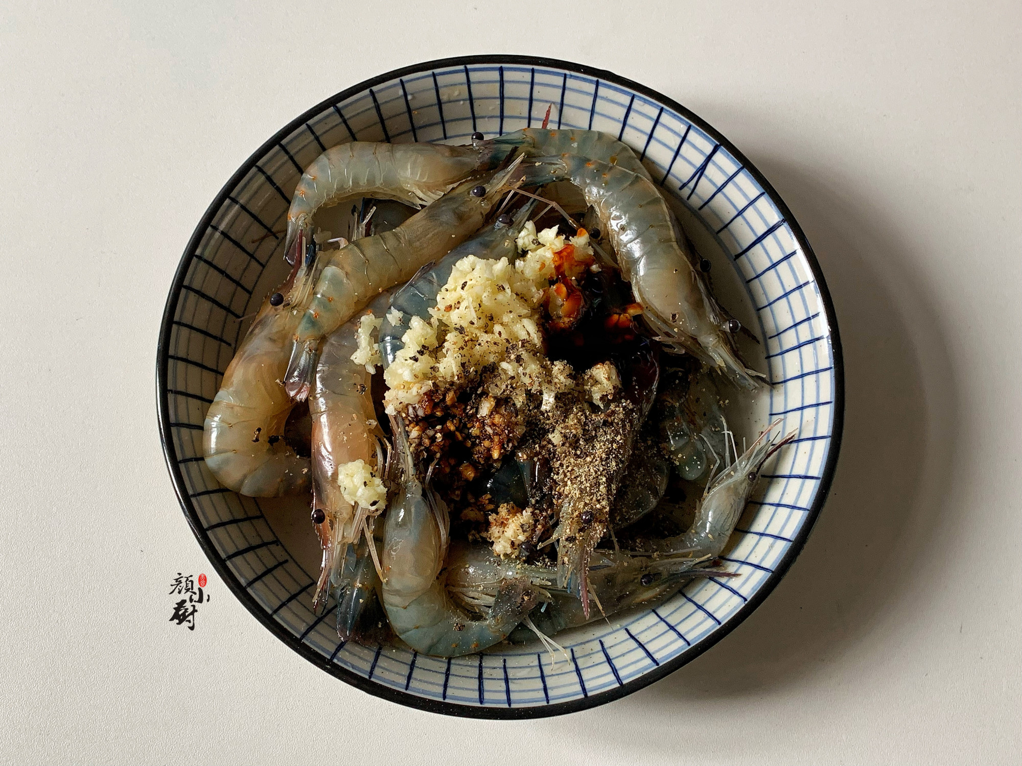 大虾新吃法，不加一滴油，一出锅香到口水都流出来了