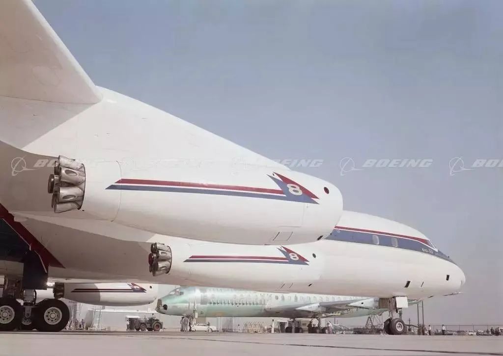 60年代的噴氣四先鋒（4）DC-8