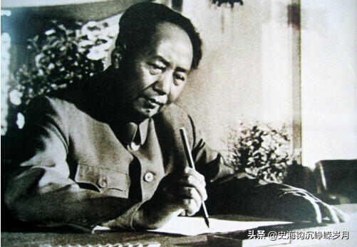 狂妄的苏联顾问竟敢教训彭老总，结果被斯大林斥责不知天高地厚