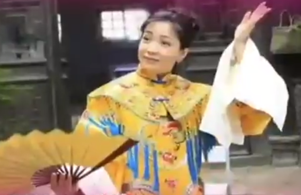 23年前，因张铁林一句话，戴春荣接拍《还珠格格》，如今她后悔吗
