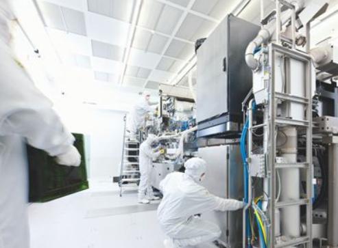 美国至今深感疑惑，自己辛苦限制中国，不料“